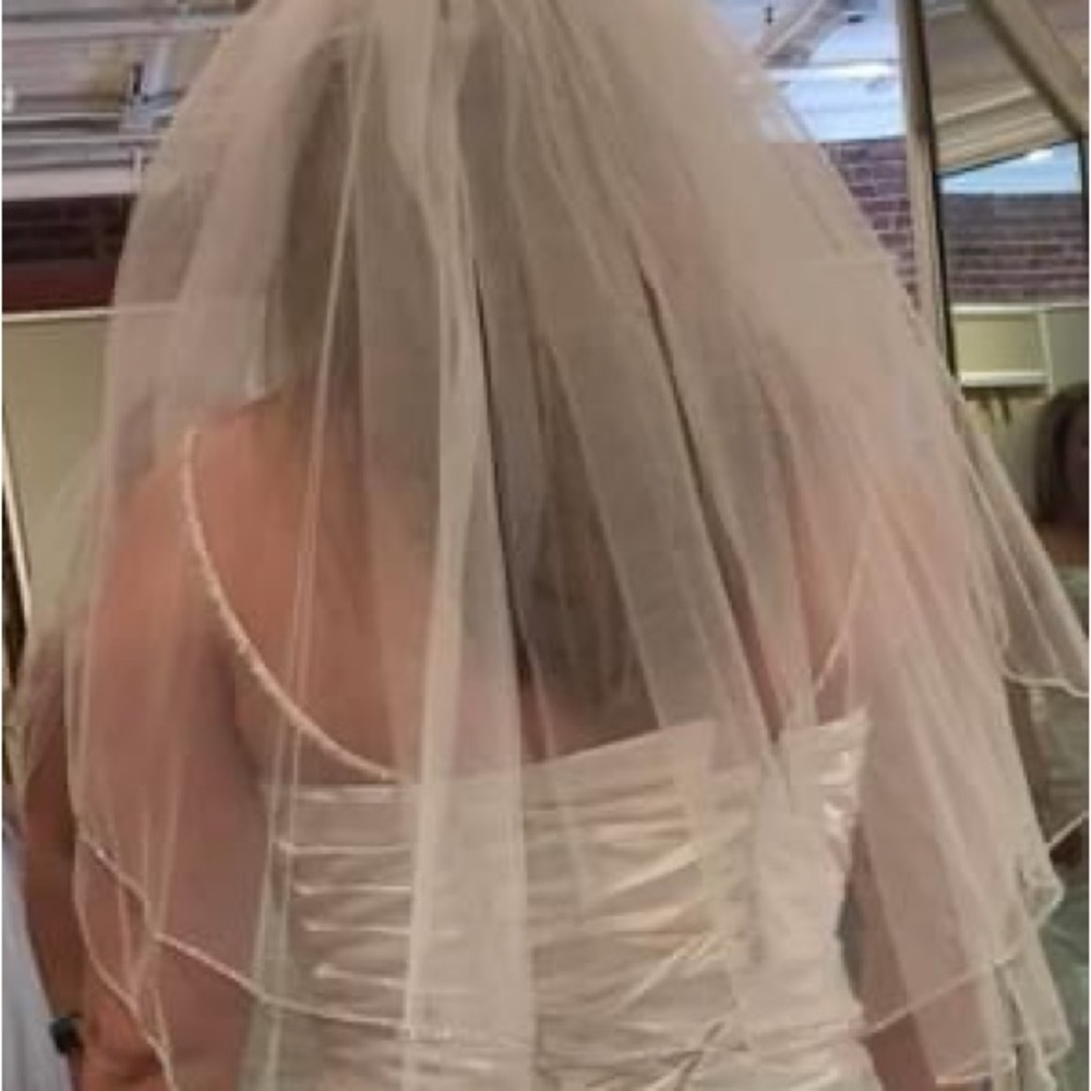 2 layer short Wedding Veil